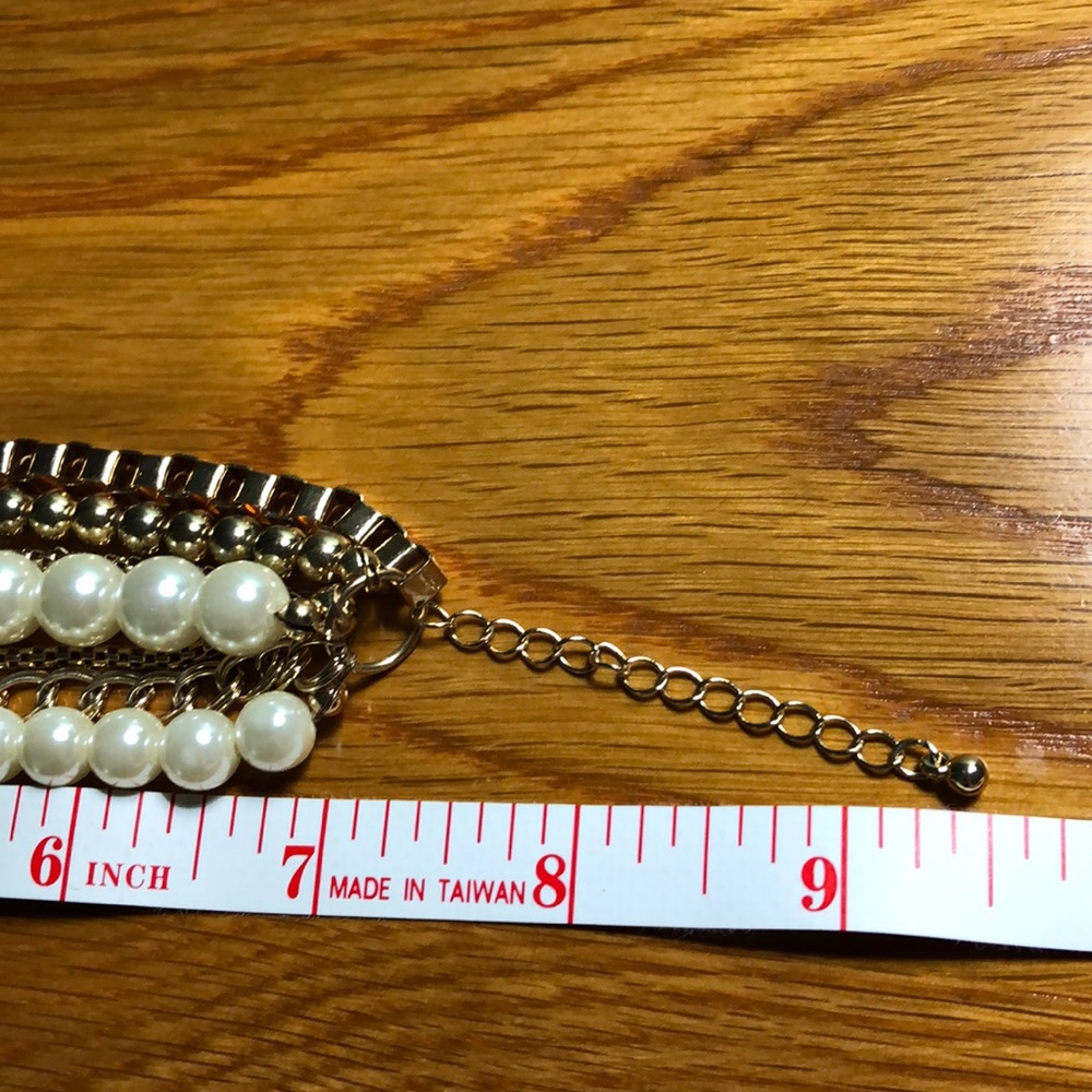 Multi stranded bracelet - Picture 3 of 4